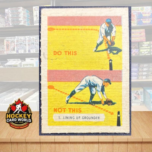 1945 Kellogg's All Wheat #5 Lining Grounder Sport-Tips Vintage Mini Card V105381 Image 1