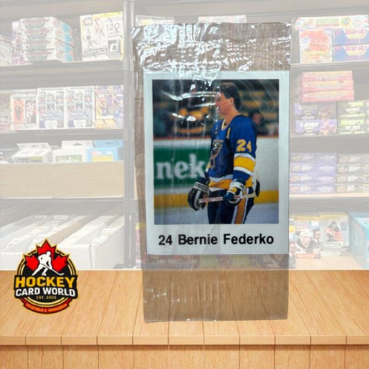 1988-89 Frito-Lay Stickers Sealed Wrapper Hockey Sticker Bernie Federko 24 Image 1