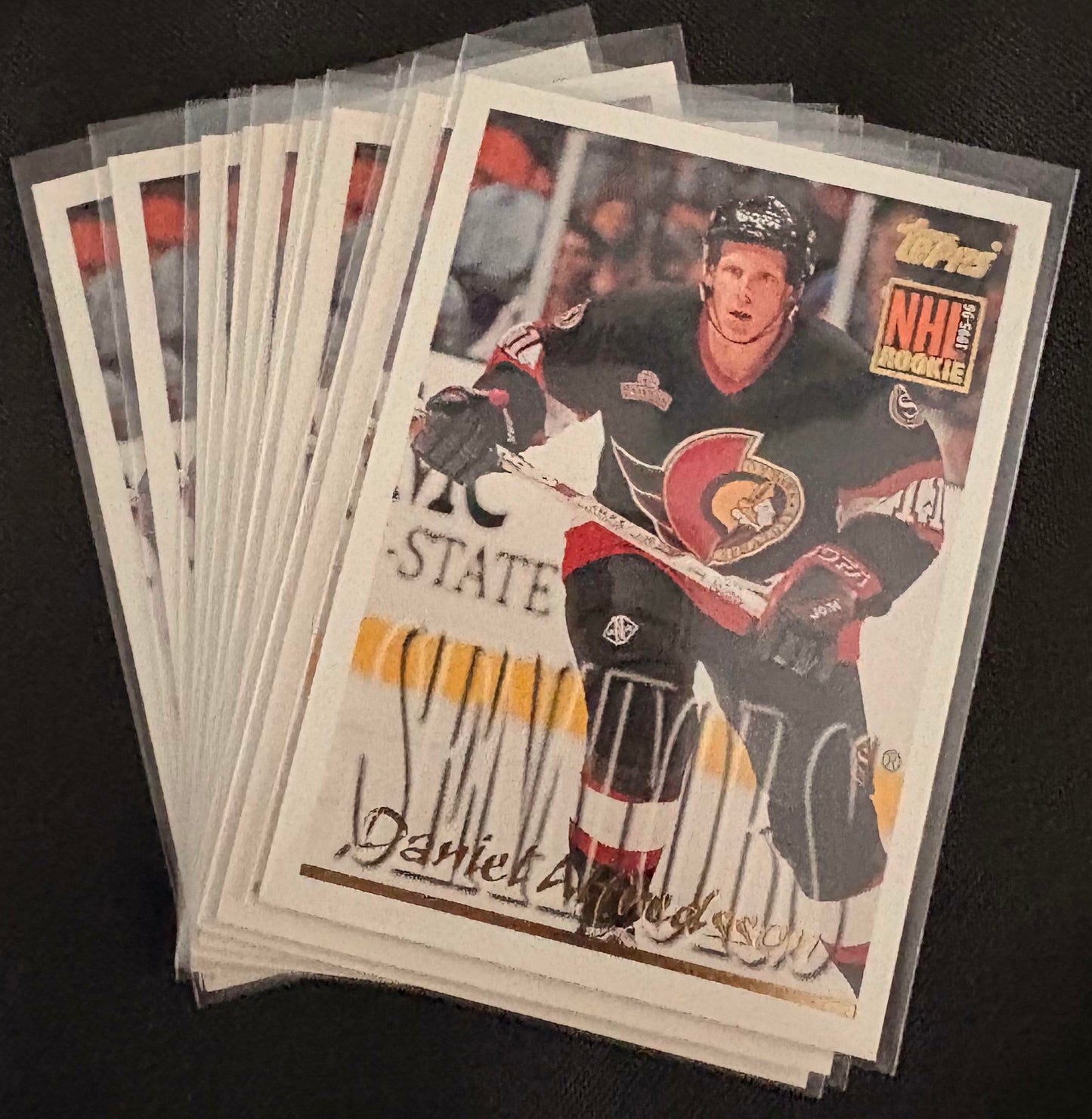 1995-96 Topps #369 Daniel Alfredsson RC Rookie - Hockey Lot of 10