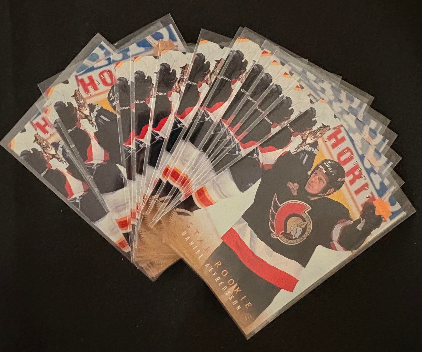 1995-96 Upper Deck #504 Daniel Alfredsson RC Rookie - Hockey Lot of 16