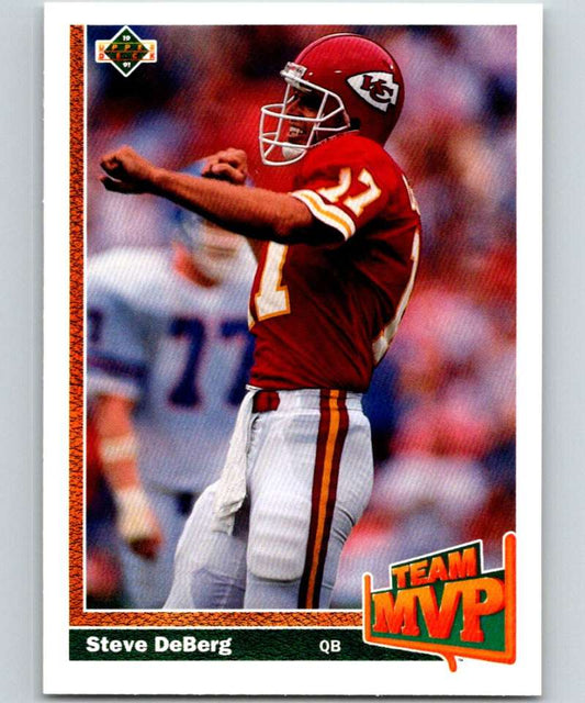 1991 Upper Deck #462 Steve DeBerg Chiefs TM NFL Football Image 1