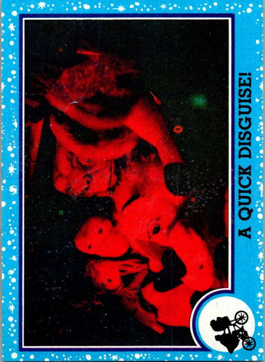 1982 Topps E.T. The Extraterrestrial #21 A Quick Disguise! Image 1
