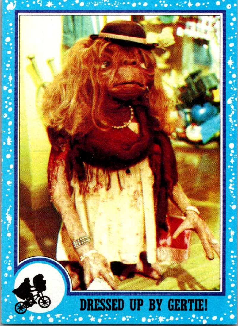 1982 Topps E.T. The Extraterrestrial #36 Dressed Up By Gertie! Image 1