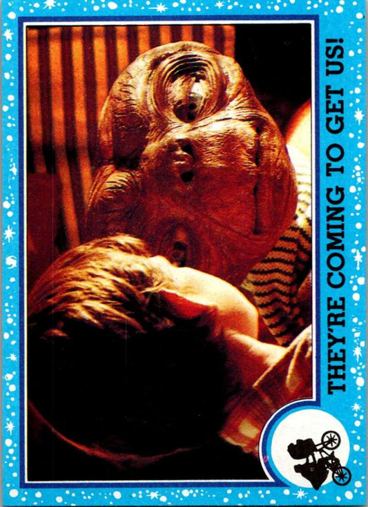 1982 Topps E.T. The Extraterrestrial #38 They're Coming To Get Us! Image 1