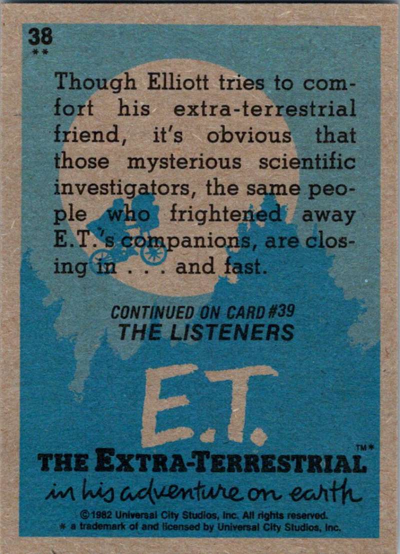 1982 Topps E.T. The Extraterrestrial #38 They're Coming To Get Us! Image 2
