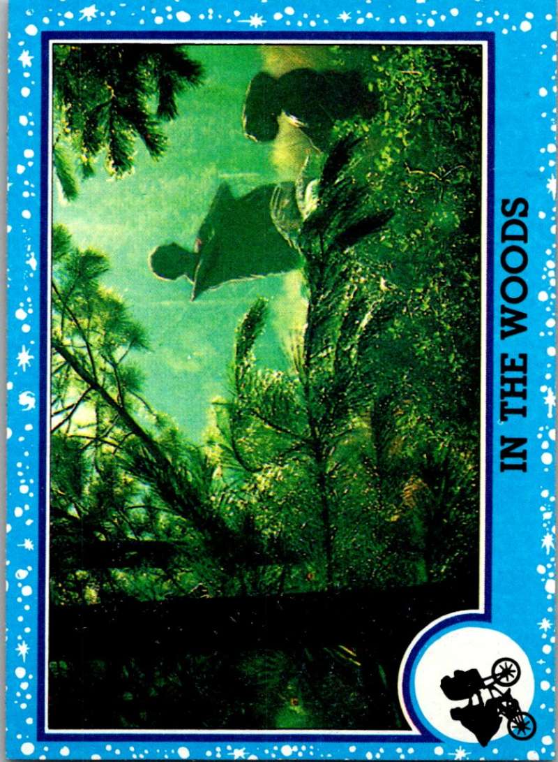 1982 Topps E.T. The Extraterrestrial #46 In the Woods Image 1
