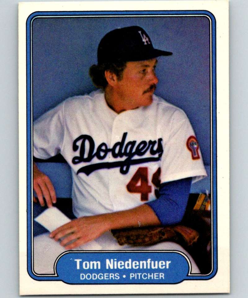 1982 Fleer #16 Tom Niedenfuer RC Rookie Dodgers Image 1