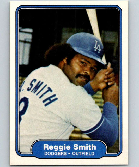 1982 Fleer #23 Reggie Smith Dodgers Image 1
