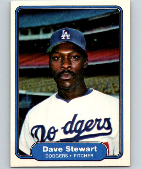 1982 Fleer #24 Dave Stewart RC Rookie Dodgers