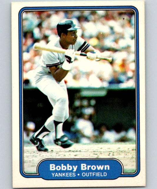 1982 Fleer #30 Bobby Brown Yankees Image 1