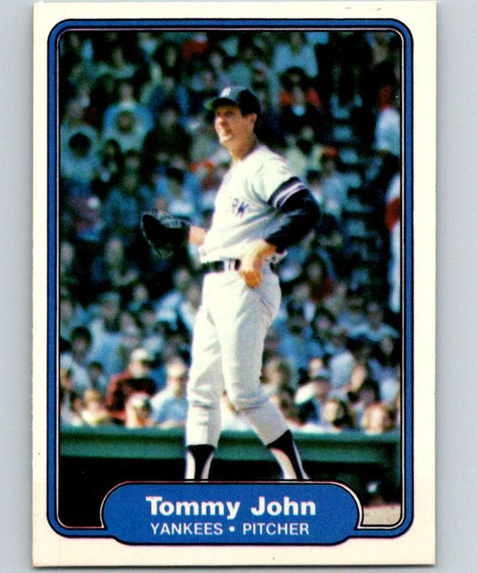 1982 Fleer #40 Tommy John Yankees