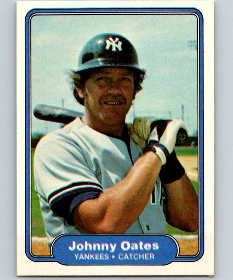 1982 Fleer #47 Johnny Oates Yankees Image 1