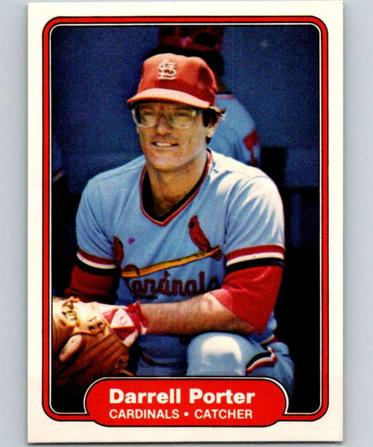 1982 Fleer #124 Darrell Porter Cardinals Image 1