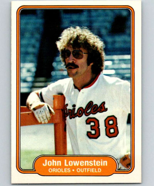1982 Fleer #169 John Lowenstein Orioles Image 1