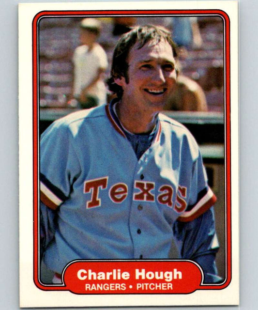 1982 Fleer #319 Charlie Hough Rangers Image 1