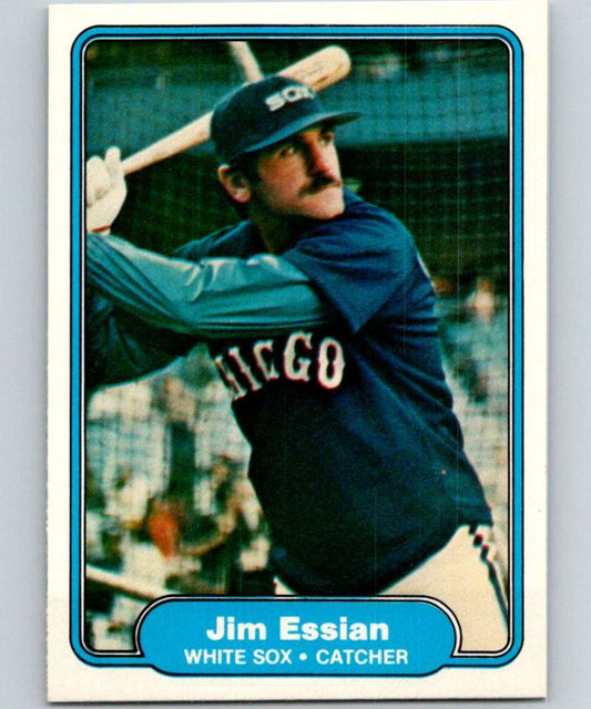 1982 Fleer #341 Jim Essian White Sox Image 1