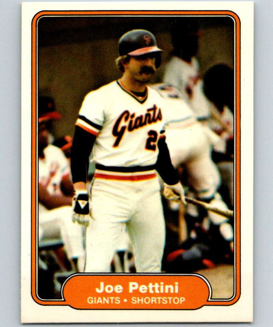 1982 Fleer #398 Joe Pettini Giants Image 1