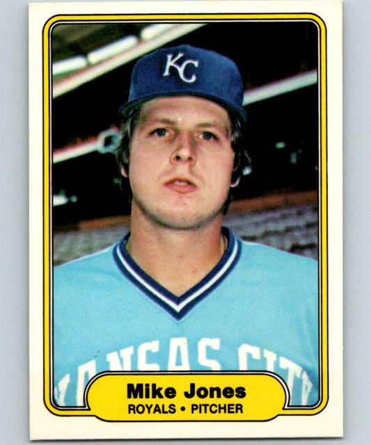 1982 Fleer #412 Mike Jones Royals Image 1