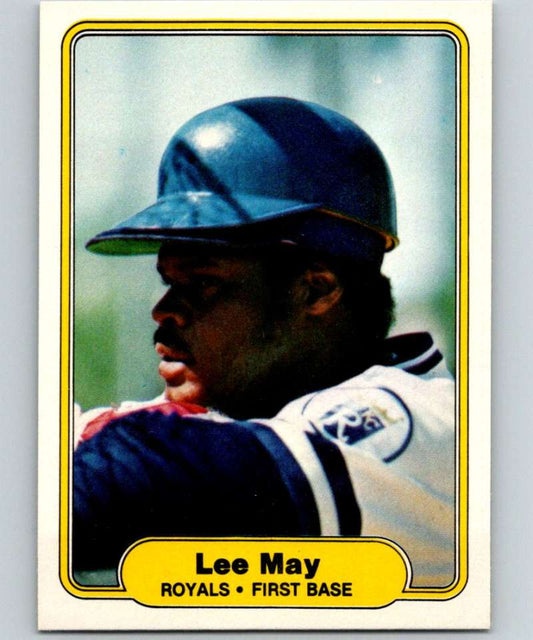 1982 Fleer #415 Lee May Royals Image 1