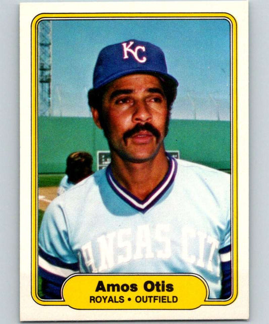 1982 Fleer #419 Amos Otis Royals Image 1
