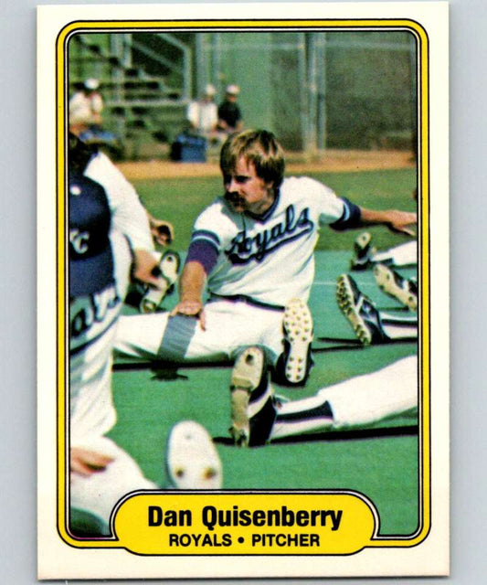 1982 Fleer #422 Dan Quisenberry Royals Image 1