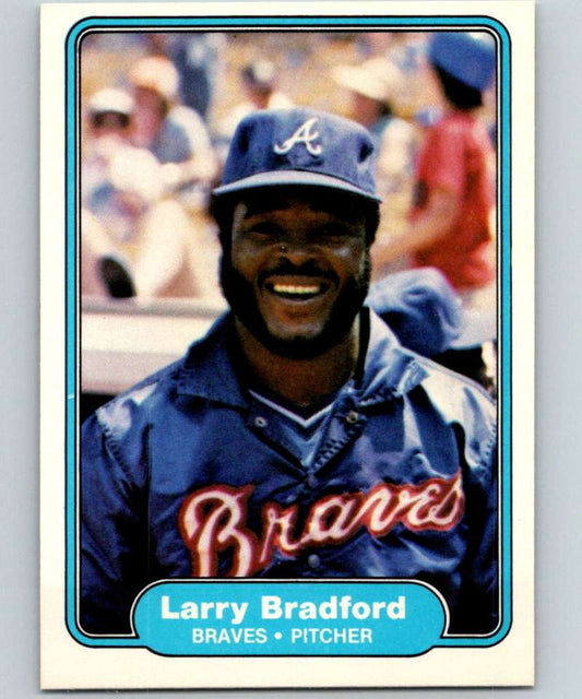 1982 Fleer #431 Larry Bradford Braves Image 1
