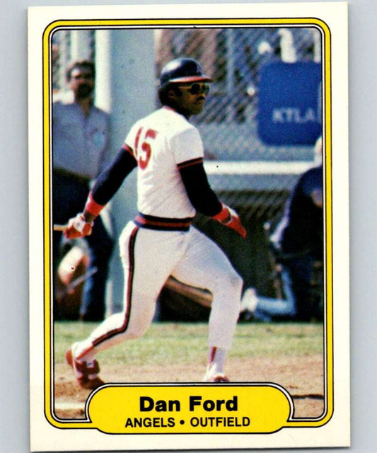 1982 Fleer #458 Dan Ford Angels Image 1