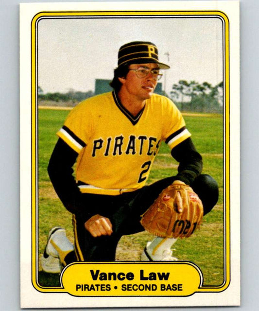 1982 Fleer #484 Vance Law Pirates