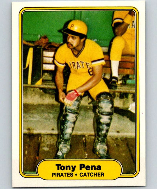 1982 Fleer #490 Tony Pena Pirates