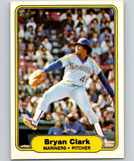 1982 Fleer #507 Bryan Clark RC Rookie Mariners Image 1