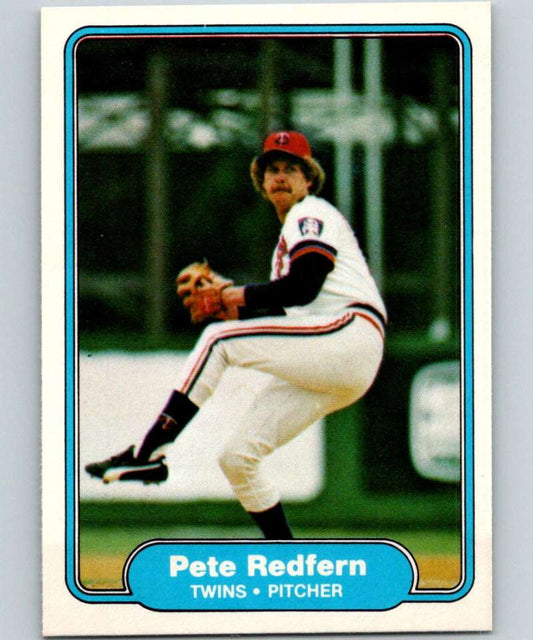 1982 Fleer #559 Pete Redfern Twins Image 1