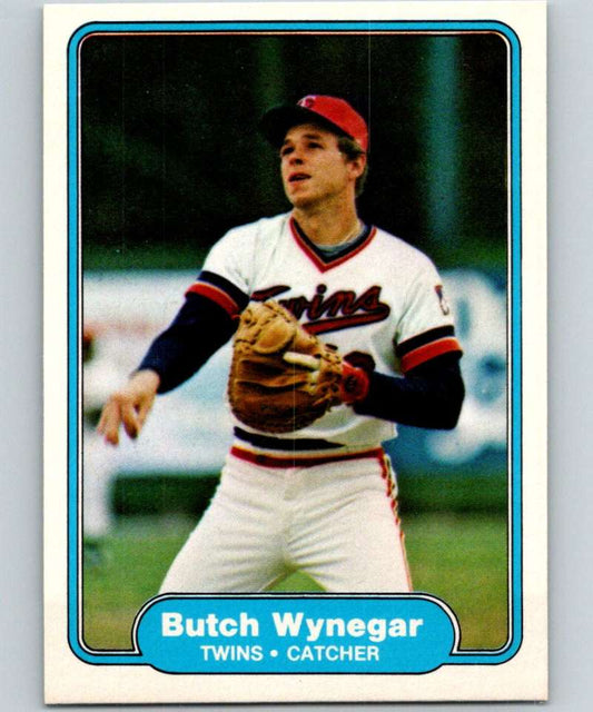 1982 Fleer #565 Butch Wynegar Twins Image 1