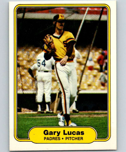 1982 Fleer #577 Gary Lucas Padres Image 1
