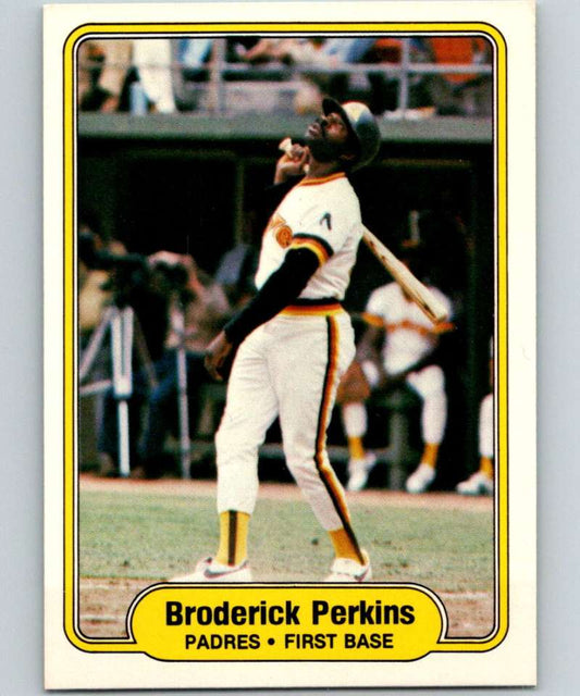 1982 Fleer #579 Broderick Perkins Padres Image 1