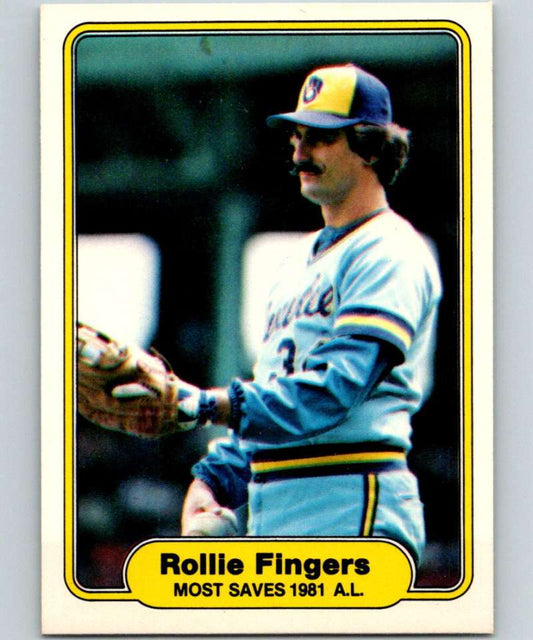 1982 Fleer #644 Rollie Fingers Brewers Most Saves