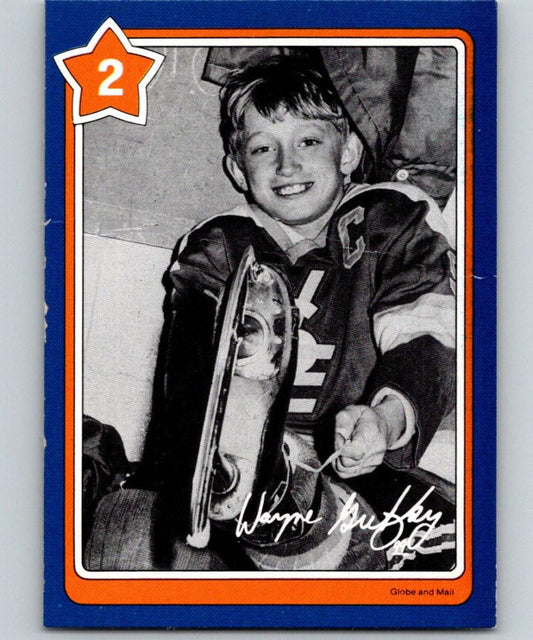 1982-83 Neilson's #2 Wayne Gretzky Handling the Puck NHL Hockey 03065