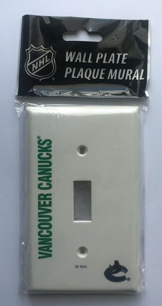 Vancouver Canucks Single Switch Wall Plate Cover - Brand New with Screws  Image 1