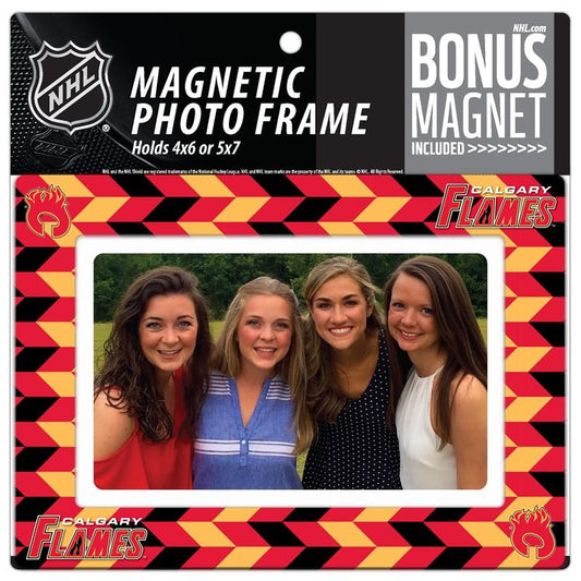 Calgary Flames 4x6 or 5x7 Magnetic Picture Frame with Bonus Magnet