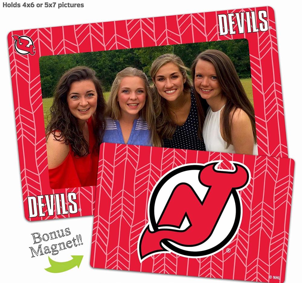 New Jersey Devils 4x6 or 5x7 Magnetic Picture Frame with Bonus Magnet