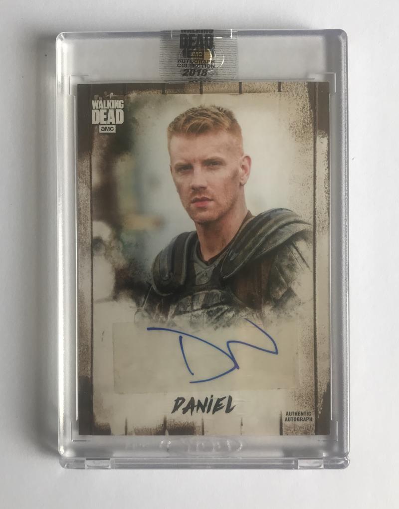 2018 The Walking Dead Autograph Collection Daniel Newman as Daniel 76/99 Image 1