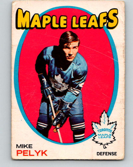 1971-72 O-Pee-Chee #92 Mike Pelyk  Toronto Maple Leafs  8787