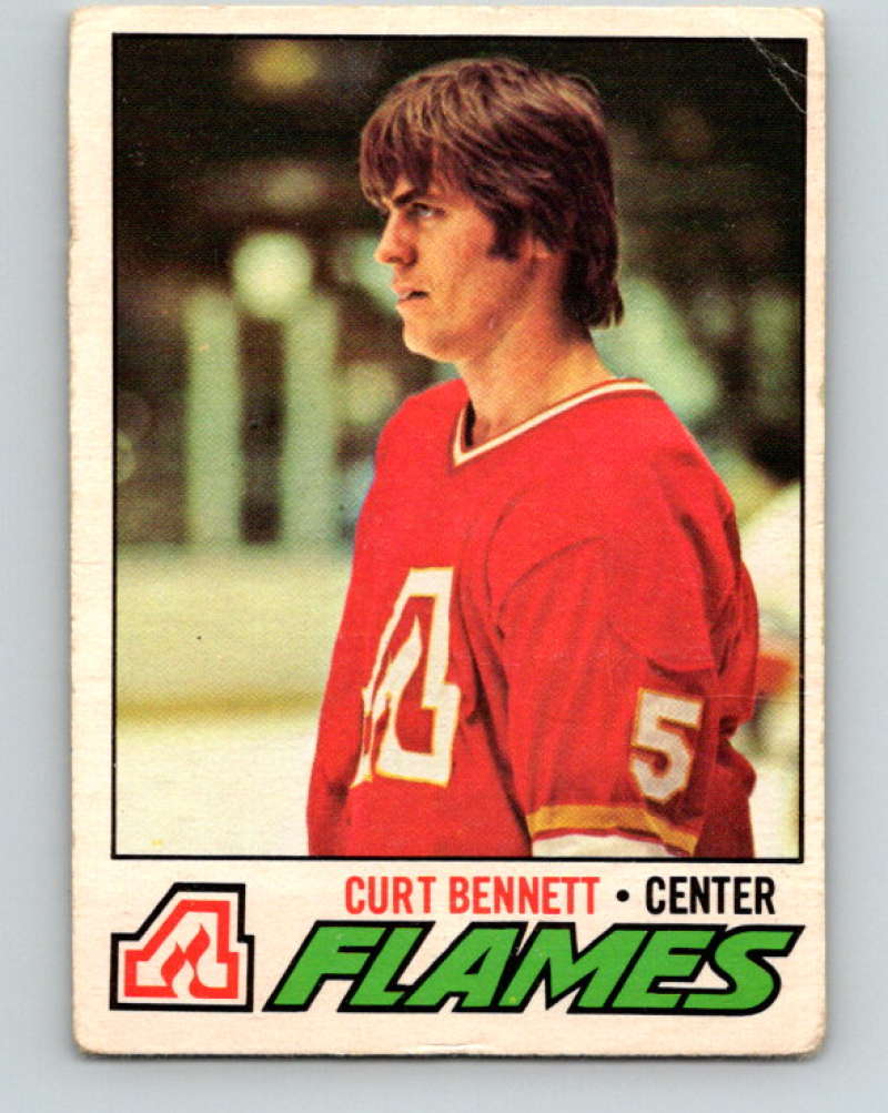 1977-78 O-Pee-Chee #97 Curt Bennett NHL  Flames 9723