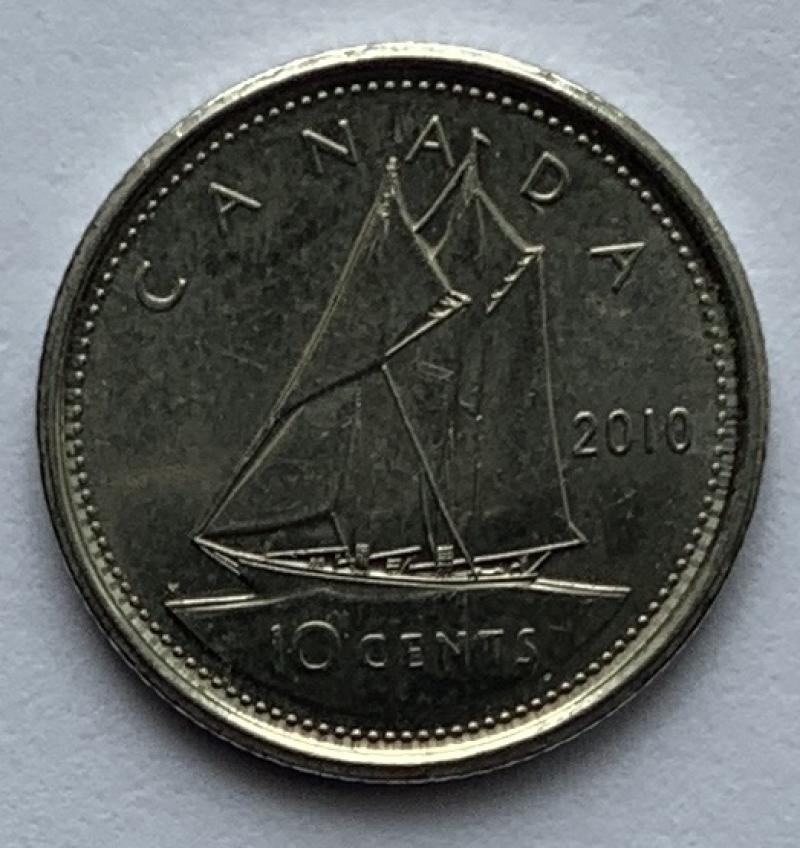 2010 Canadian 10 Cent Dime Canada Coin *8038 Image 1