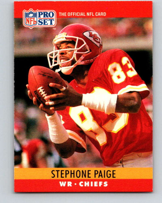 1990 Pro Set #146 Stephone Paige Mint Kansas City Chiefs  Image 1