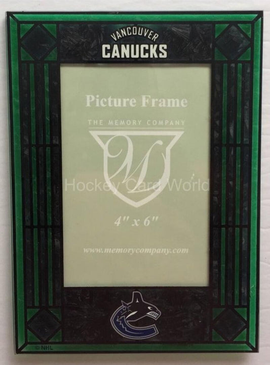 Vancouver Canucks Vertical 4x6 NHL Art-Glass Picture Frame - New in Box Image 1