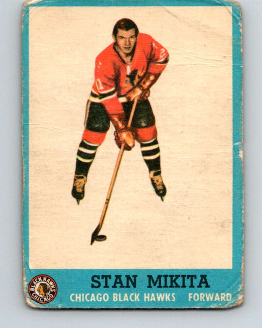 1962-63 Topps #34 Stan Mikita  Chicago Blackhawks  V71