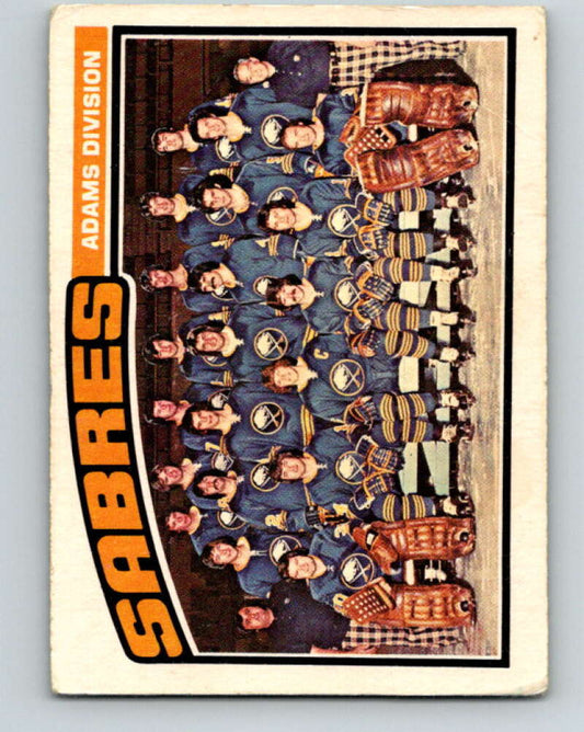 1976-77 OPC #134 Buffalo Sabres CL  Buffalo Sabres  V2109