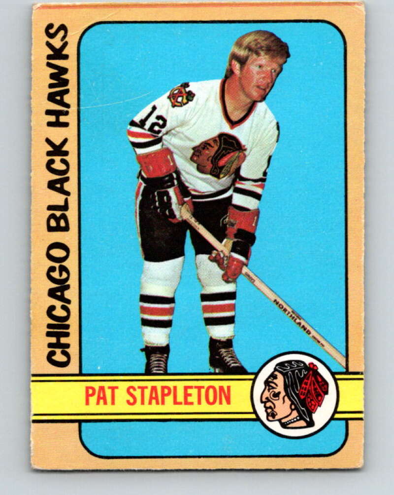 1972-73 O-Pee-Chee #4 Pat Stapleton  Chicago Blackhawks  V3165
