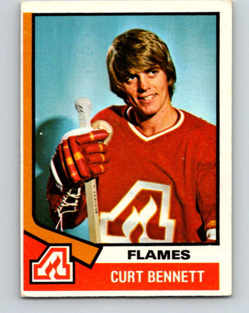 1974-75 O-Pee-Chee #33 Curt Bennett  Atlanta Flames  V4290