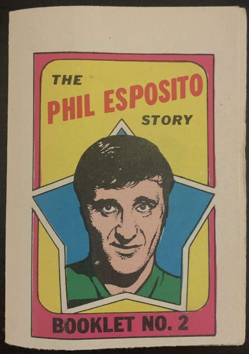 1971-72 O-Pee-Chee Booklets #2 Phil Esposito  Boston Bruins  V7400